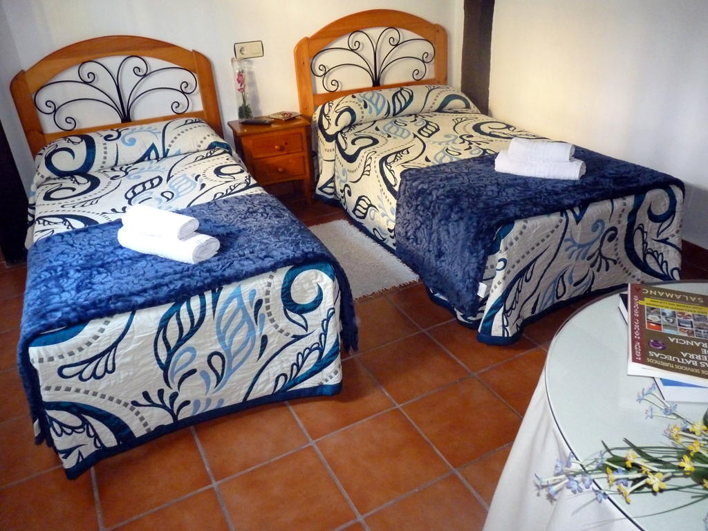 Hotel Rural Sierra De Francia Sotoserrano Bilik gambar
